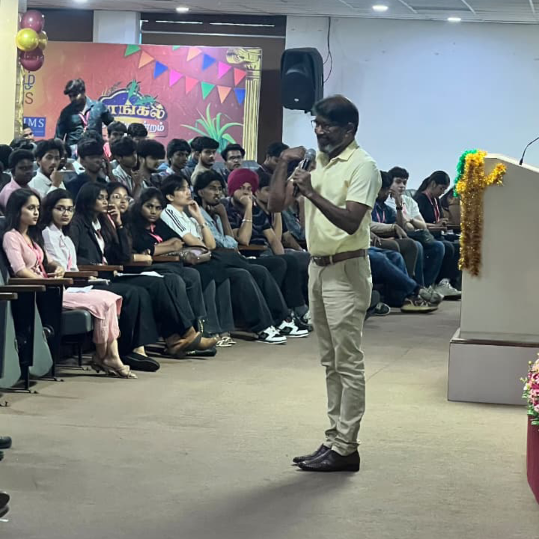 Viswanathan Ganesan from ideas to reach delivering a guest lecture on digital strategy to students at SRM University.